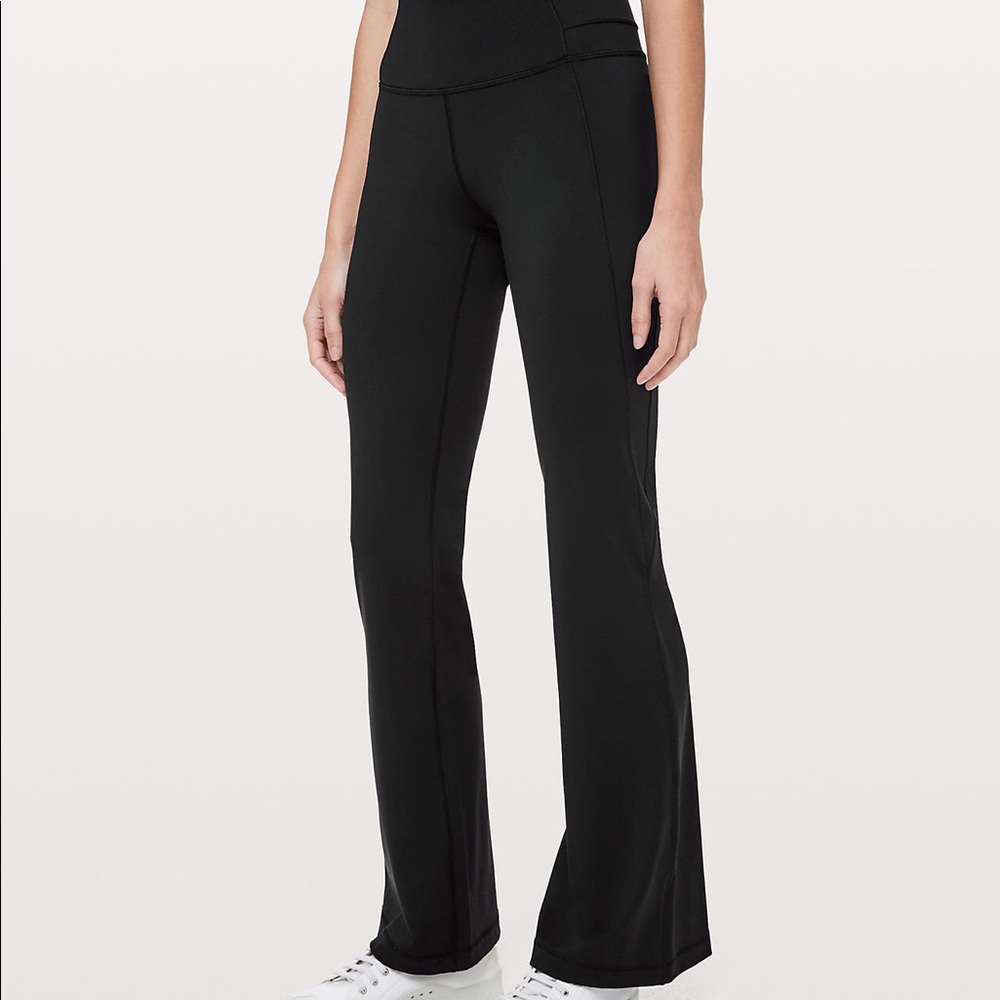 Lululemon Groove Pant Flare size 8